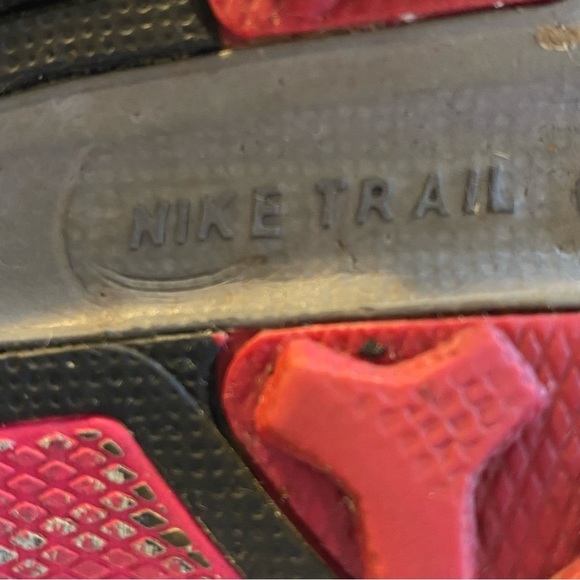 Nike Air Shoes Women’s Size 9.5 Nike Trail Alvord 10 Lace Up Sneakers Pink - Picture 8 of 10